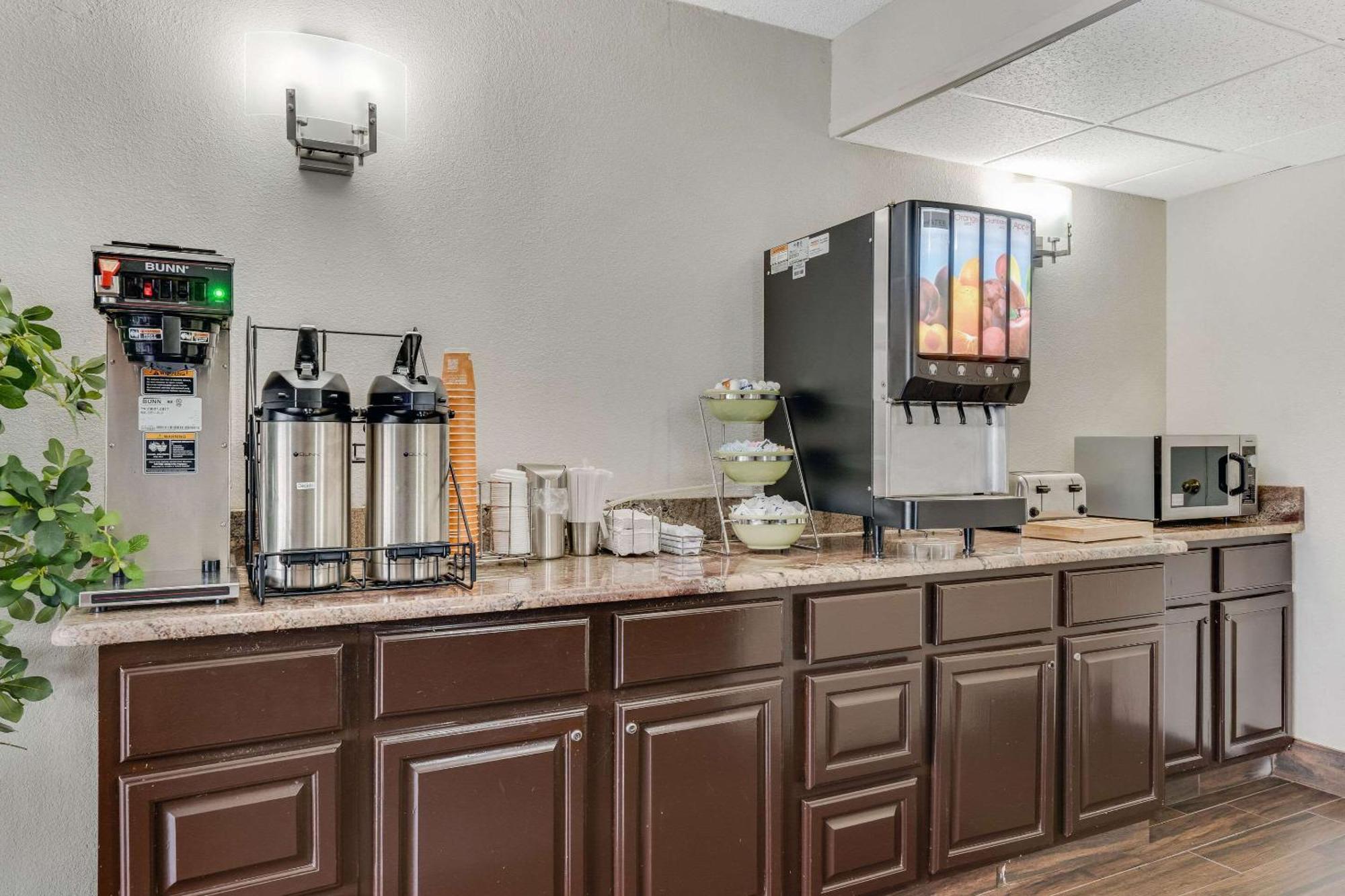 Quality Inn Easton Extérieur photo